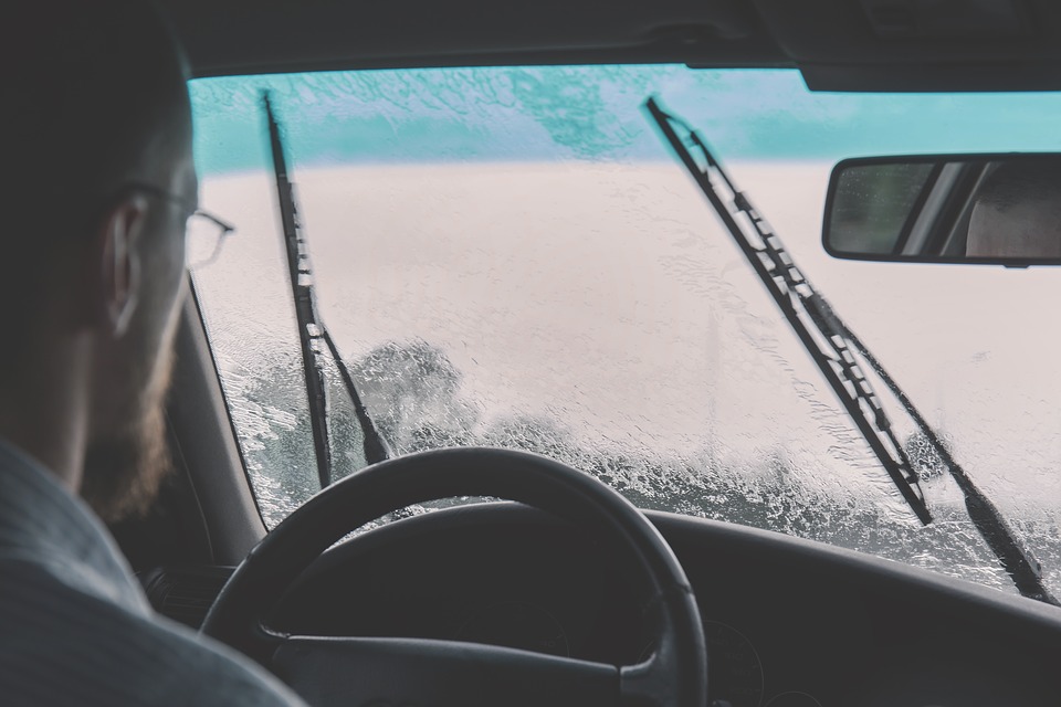 Tips for Driving in Las Vegas Weather Extremes
