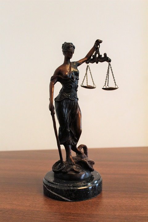 How to Choose a Good Law Firm How to Choose a Good Law Firm